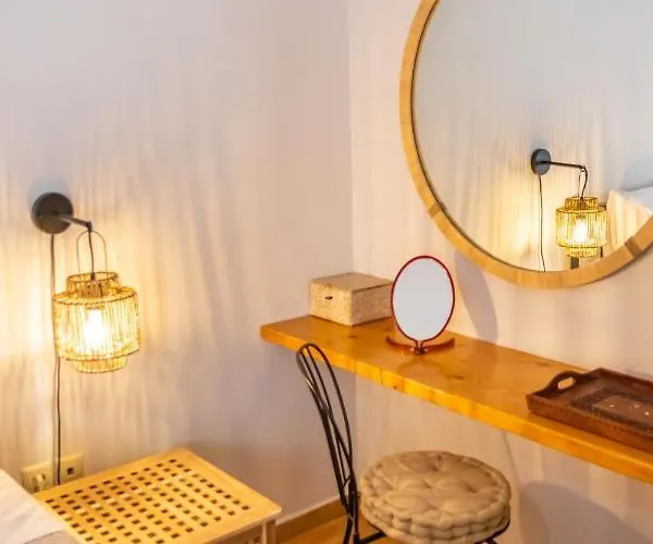 شقة Bonendis - Sea View كارباثوس